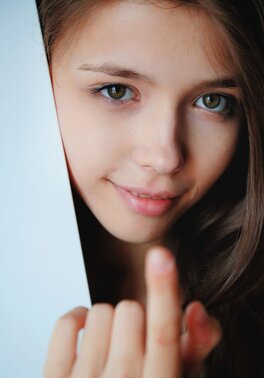 Fetching Ukrainian girl Mila Azul invites guys to check out her body