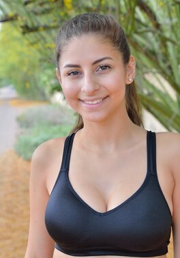 Graceful like a flower slut goes jogging and then feeds pussy with a banana