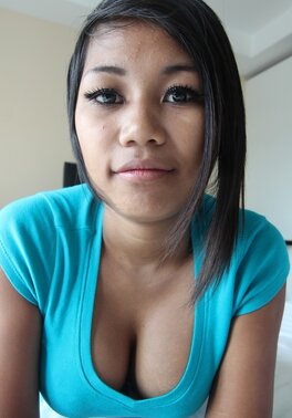 Fellow hooks up with Asian hottie and brings at his place for more fun