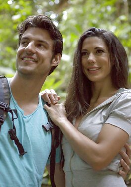 Man fucks Spanish girlfriend Alexa Tomas in nature and his car trunk