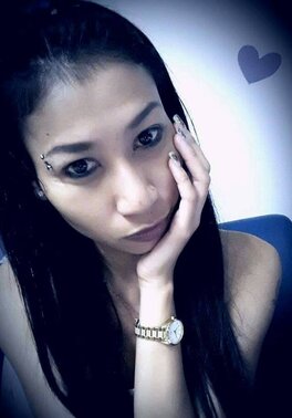 Babe is addicted to selfies on the brink between sweetness and sexuality
