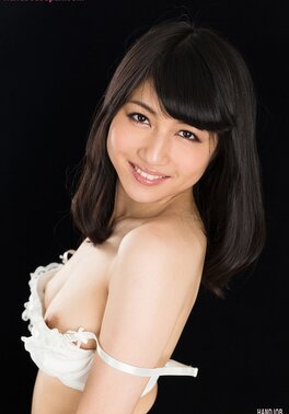 Hot Japanese cutie wants to be good girl and gives sensual handjob till cumshot