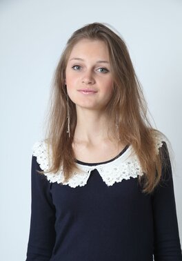 Linessa is a seductive girl that knows how be real kinky