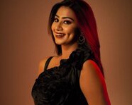 @Priyasubhi12_7