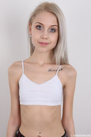 Diva with big head and eyes has a very skinny body with no boobies on