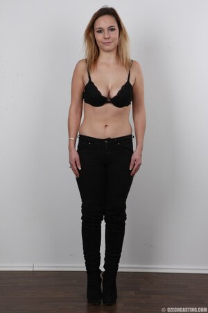 Girl with small twins knows well her way around laying oversized nipples bare