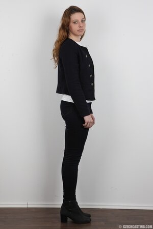 Girl with cute smile Tracy Delicious takes everything off with inept moves