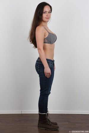 Sweet girl takes outfit and bra off exposing breasts of different size
