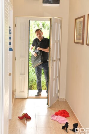 Blonde has rough anal encounter with postman on table and cold floor