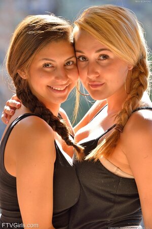 Girlfriends are more than just besties because they are humping together