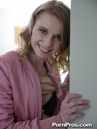 Russian girl with curly hair is very naughty and likes to expose her naked body