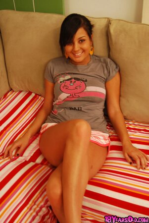 Female starts her show with private parts flashing and then strips naked