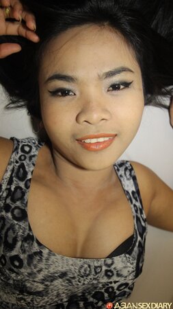 Thai wench with pretty face picked up and fucked by a European tourist