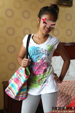Amateur exotic teen hides her eyes and demonstrates agent all assets