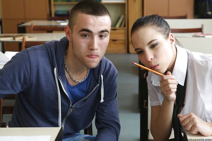 Off-color babe lost the bet being nailed and facialized in the classroom