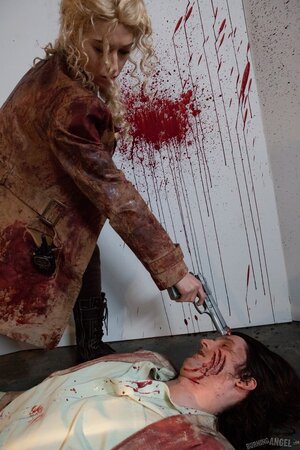 There's nothing better for zombie pornstars than receiving penises inside