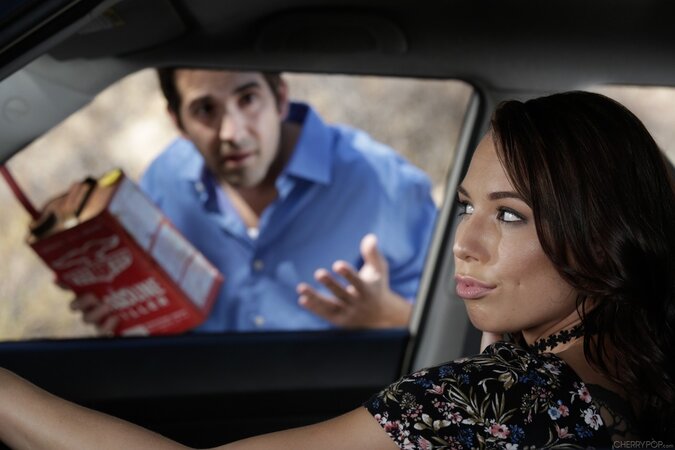 Luscious girl agrees to help stranger only after they have a quickie in the car
