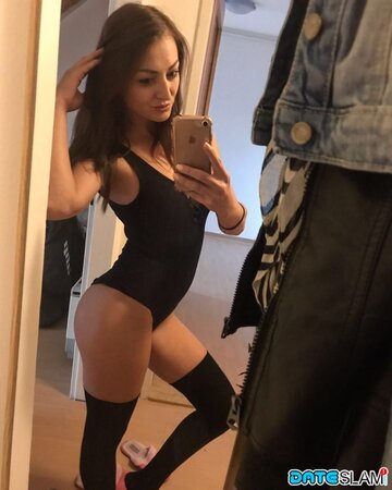 Czech student Katy Rose enjoys her own body being exposed worldwide via selfies
