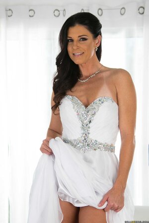 Beautiful minx with sexy body shows what she hides under her wedding dress