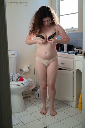 Nice big boobs gal with a hot pussy is showing off alone