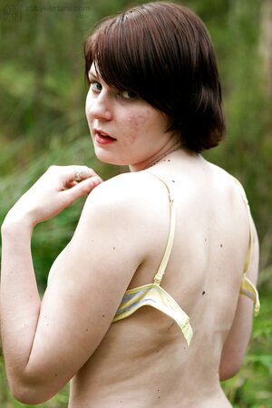 Short hair tubby girl is going to masturbate while outside