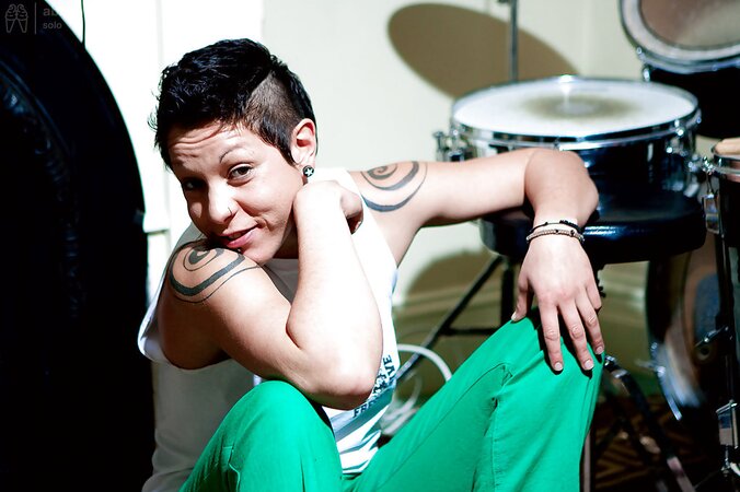 Punk rock girl Jane A is showing her intensely hairy cunt