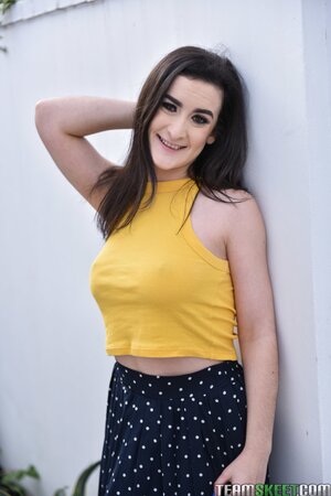 Hot sex doll’s hot body is a thrill for horny men everywhere