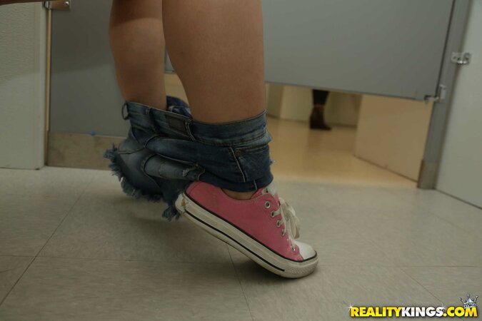Hadley Mason is a hottie that peels off her panties to tease