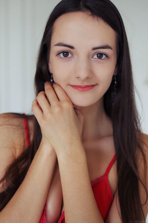 Adorable teen with a sweet little pussy wants to show off