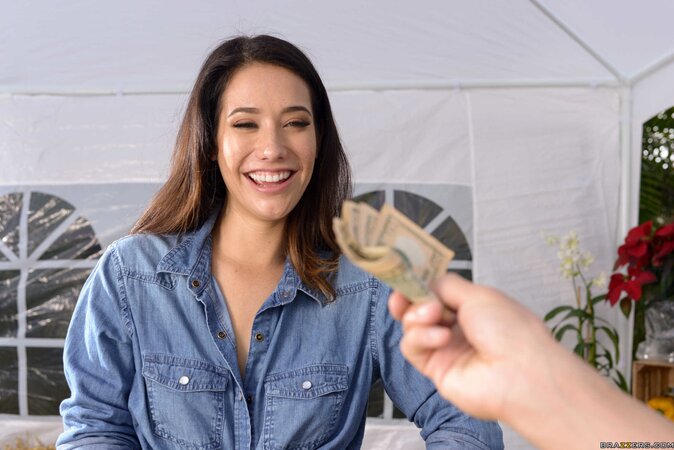 Eva Lovia going to the market and getting a meaty cucumber