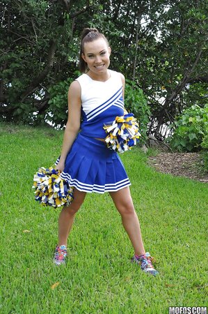 Teen cheerleader with nice cherry gets tired of dancing and goes masturbating