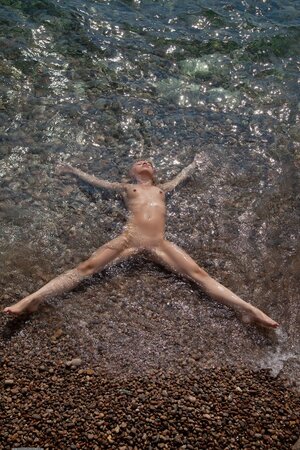 Went to the beach and took all of these superb naked pics