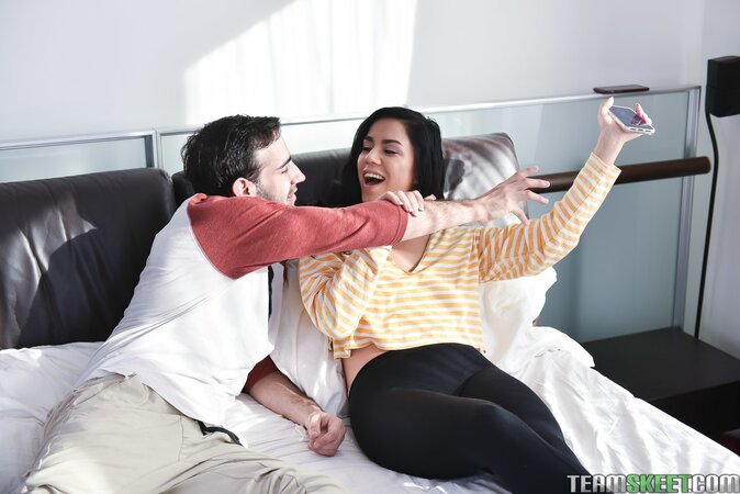 Pervert son gets to drill his mom's cunt after fucking his gf