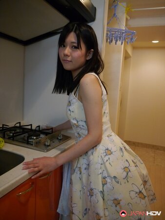 Asian teen Mai Araki reveals her perfect ass and delicious pussy before blowjob