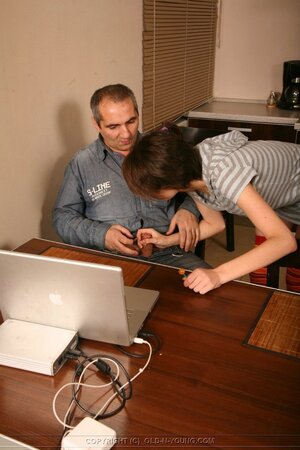 Short-haired teen sexually rewards old programmer for repairing her laptop