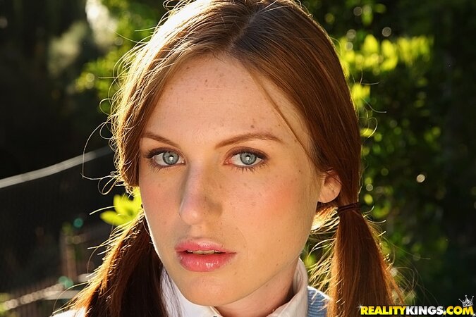 Cute teen girl with nasty carnal desires flaunts muff after piano classes