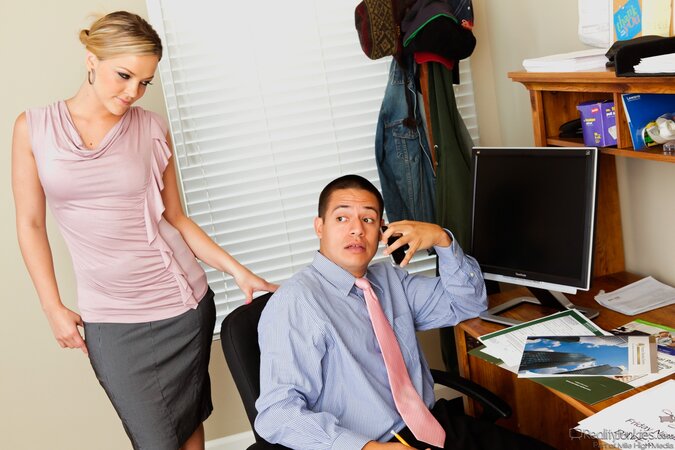 Office guy impales butted blonde colleague with great assets on his cock
