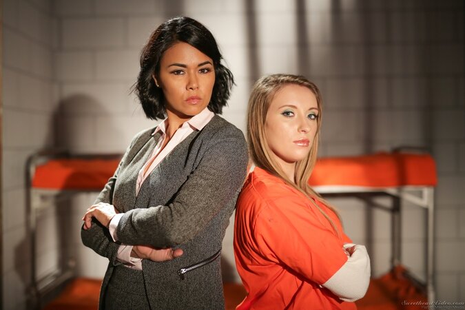 Asian attorney Dana Vespoli pays special visit to good-looking inmate Harley Jade