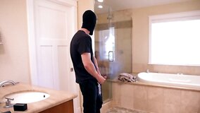 Video of young woman getting penetrated by the burglar