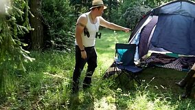 Teen from Czech Republic wants sex and gets fucked in nature